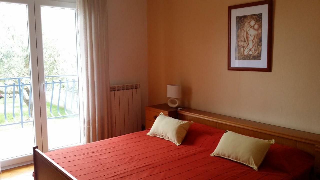 أوماغ Apartment Cerovac المظهر الخارجي الصورة